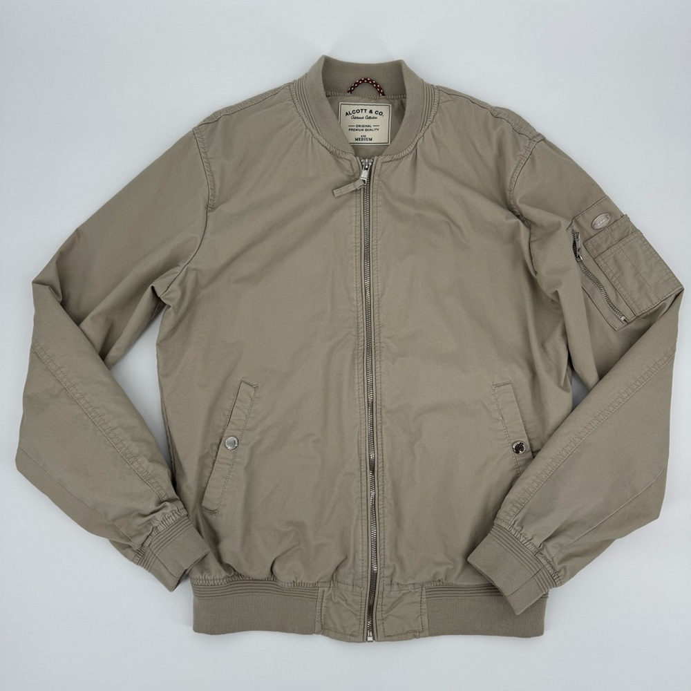 Alcott & Co Italian brand, beige bomber jacket